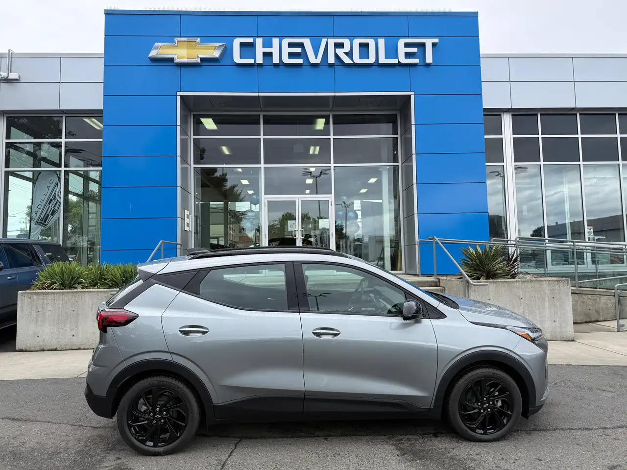 Chevrolet Bolt photo Chevrolet Bolt