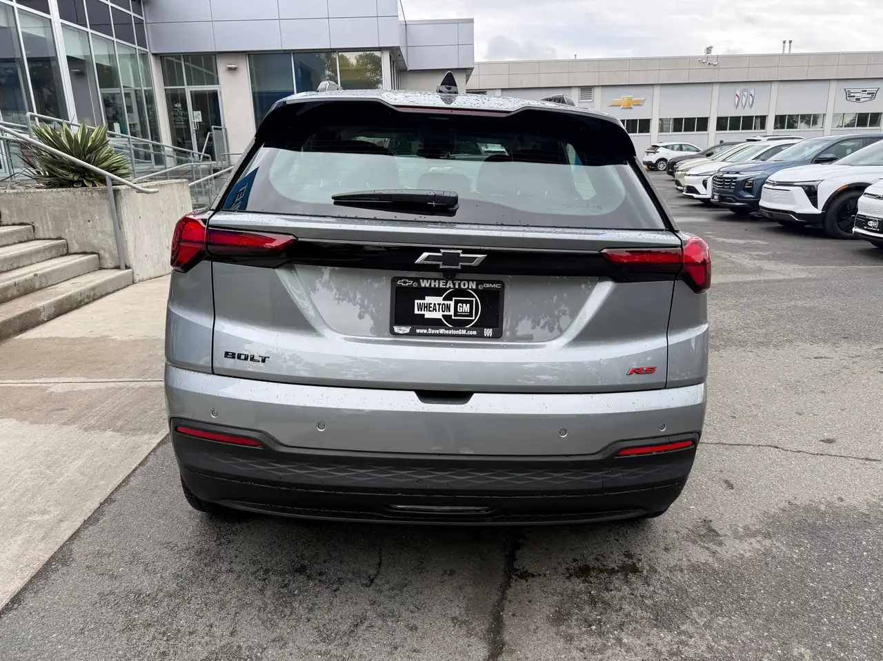 Chevrolet Bolt photo Chevrolet Bolt