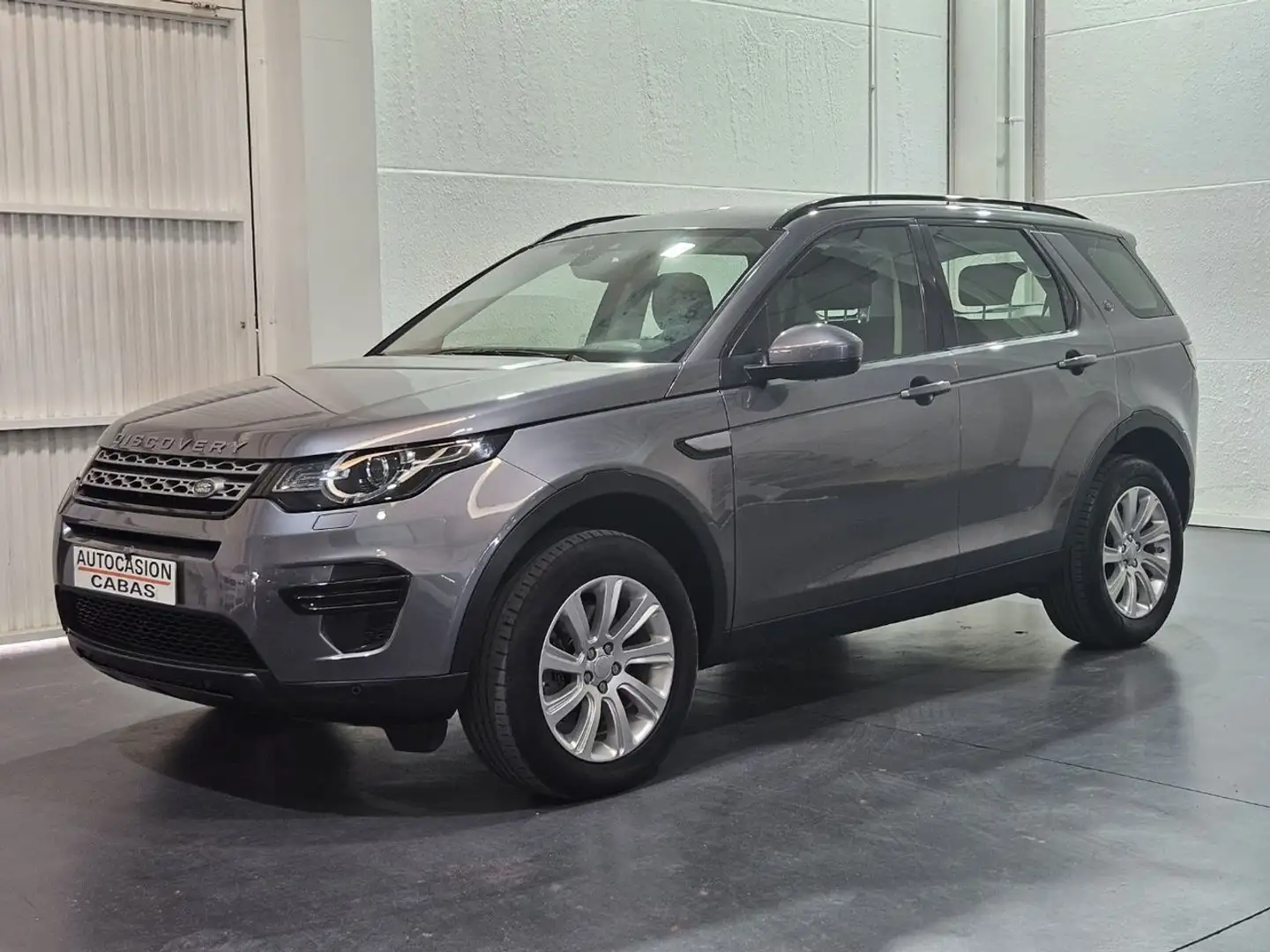 Land Rover Discovery Sport 2.0TD4 Pure 4x4 Aut. 150 Grigio - 1