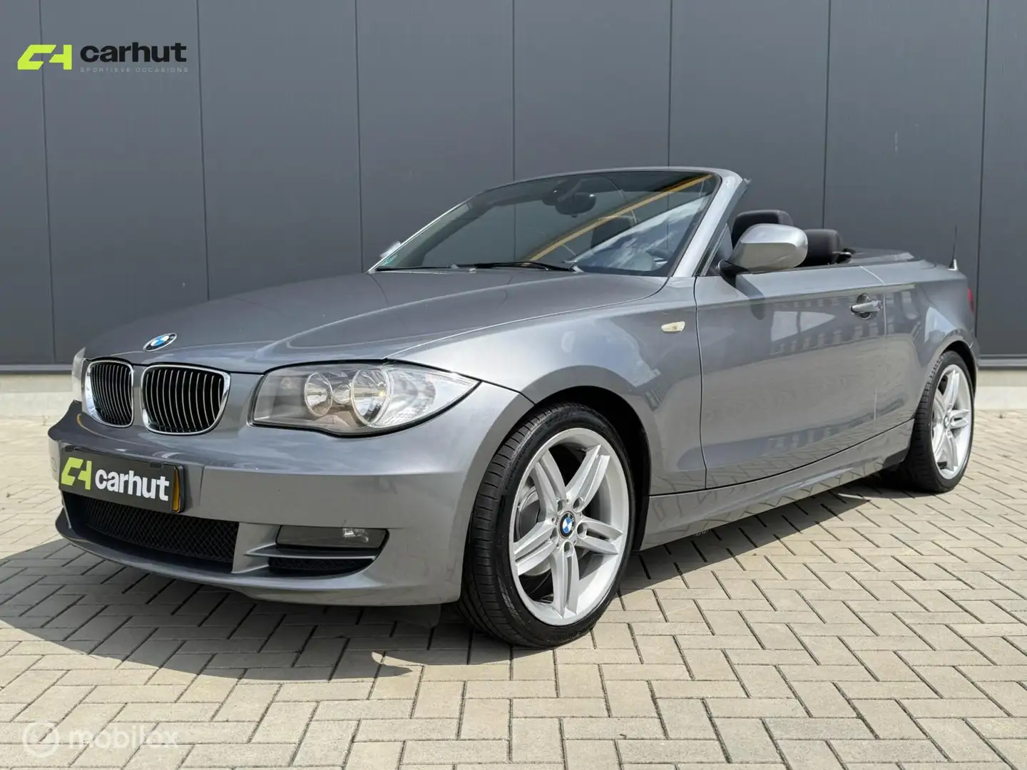 BMW 118 1-serie Cabrio 118i Executive Grijs - 1