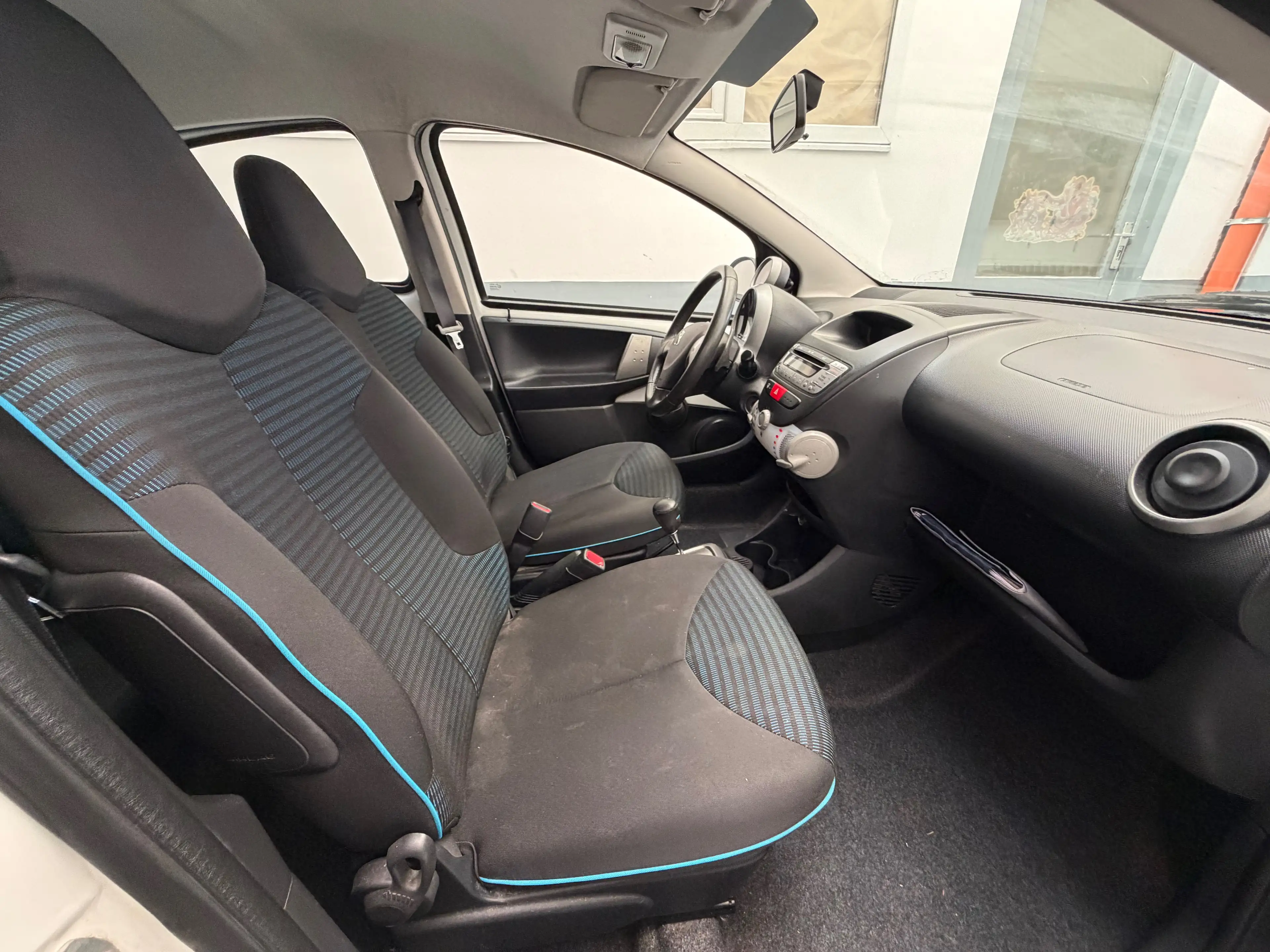 Peugeot 107 107 1.0i Automatique — photo 6