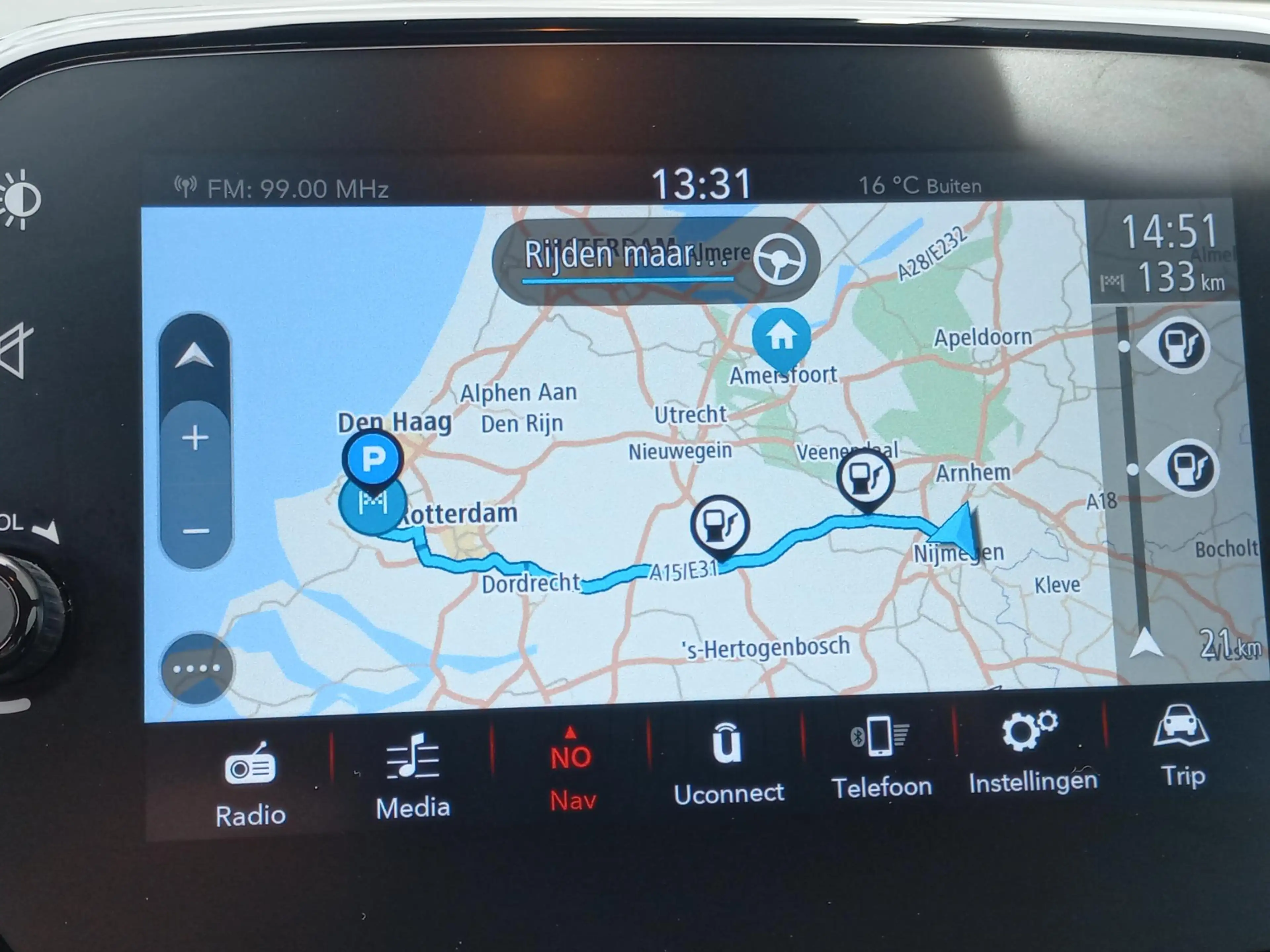 Fiat 500 1.0 Hybrid Lounge | Climate control | Navigatie | — photo 10