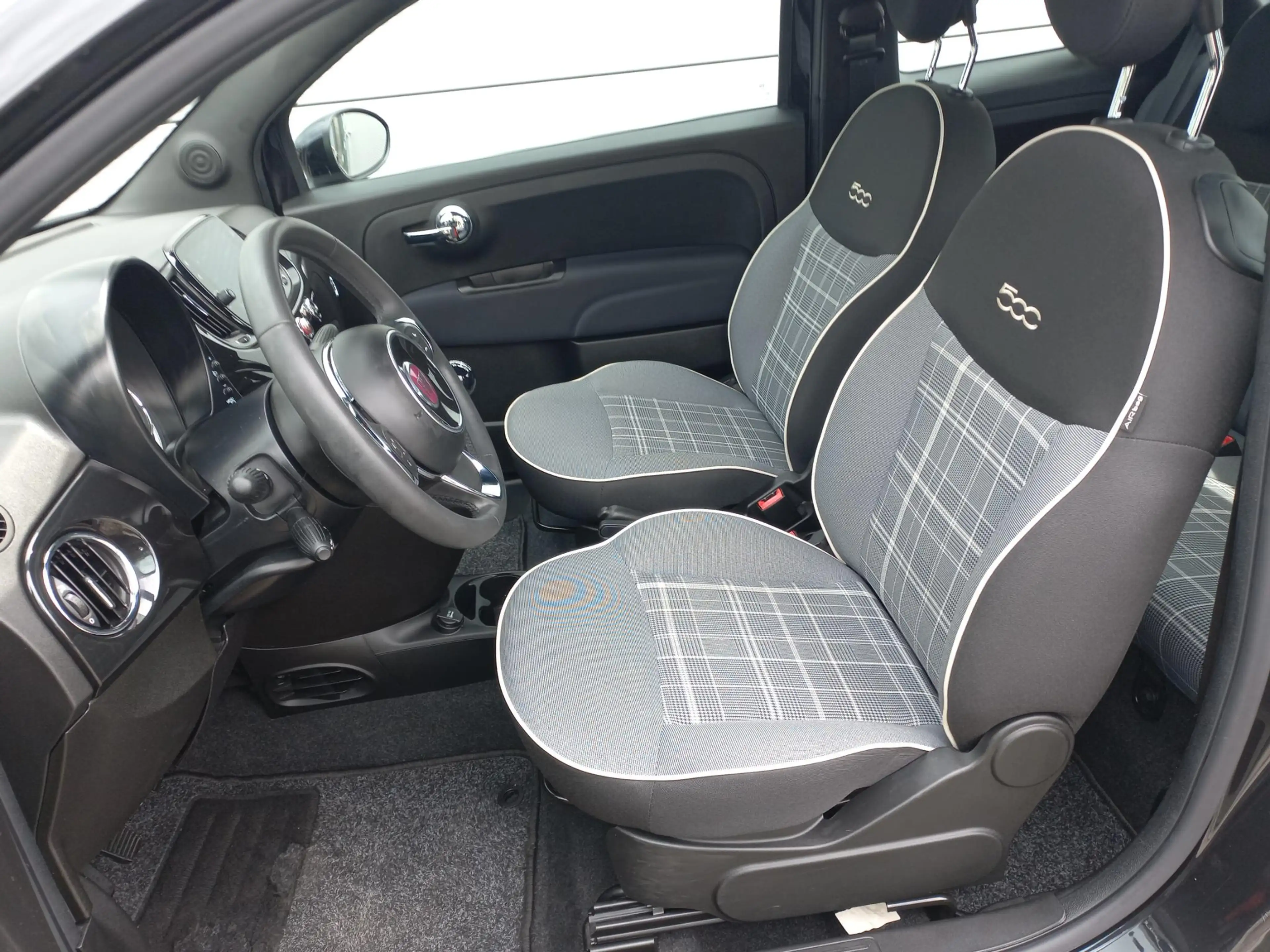 Fiat 500 1.0 Hybrid Lounge | Climate control | Navigatie | — photo 13