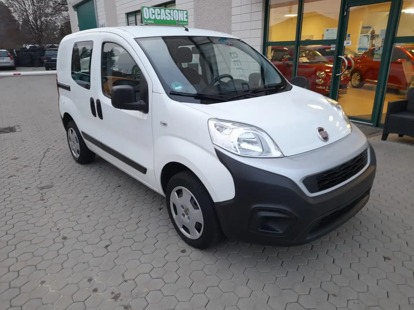 Fiat Fiorino 1.4 SX - 5 POSTI Bianco - 2