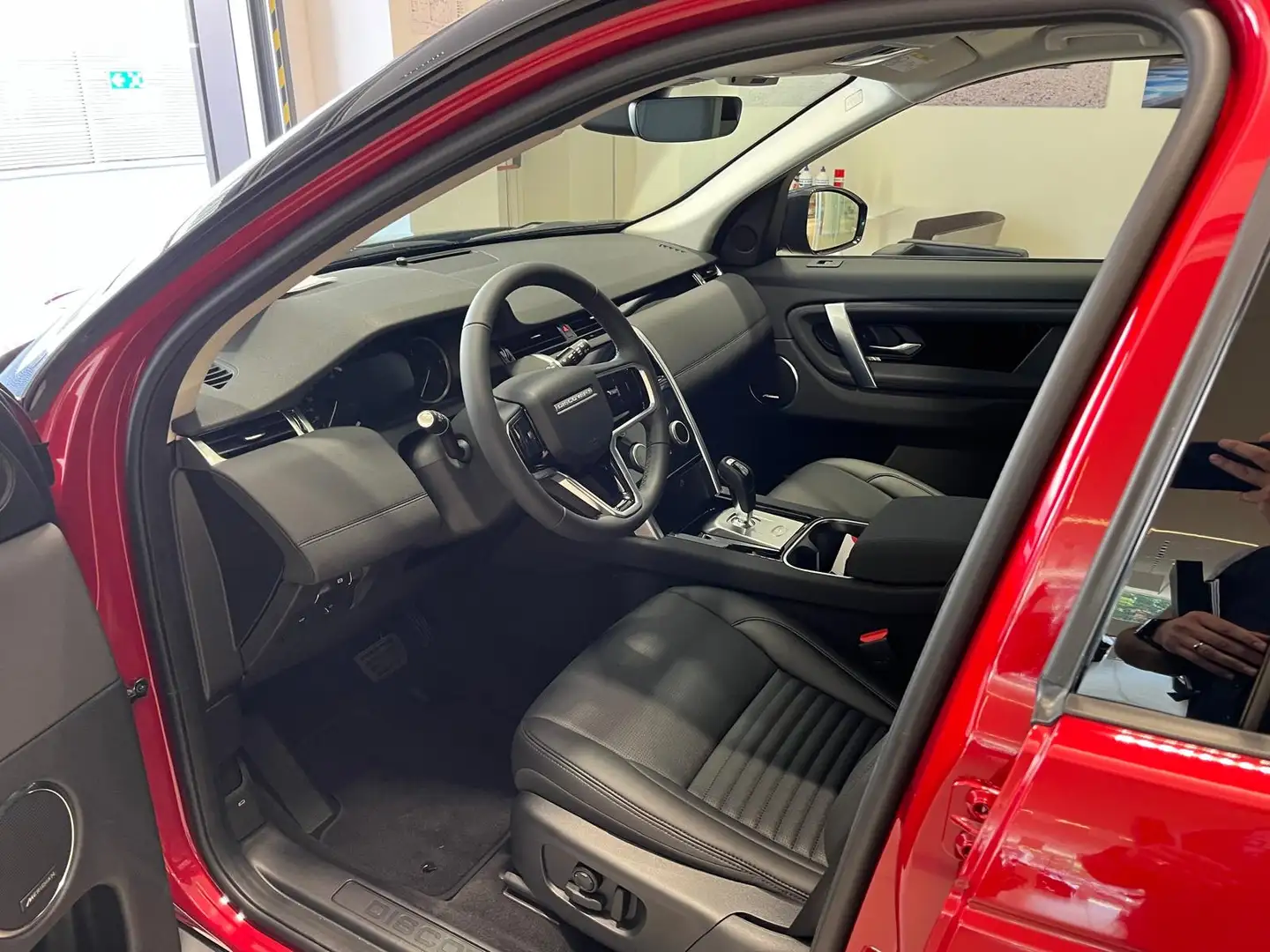 Land Rover Discovery Sport se Awd 163cv Mhev/diesel Rosso - 2