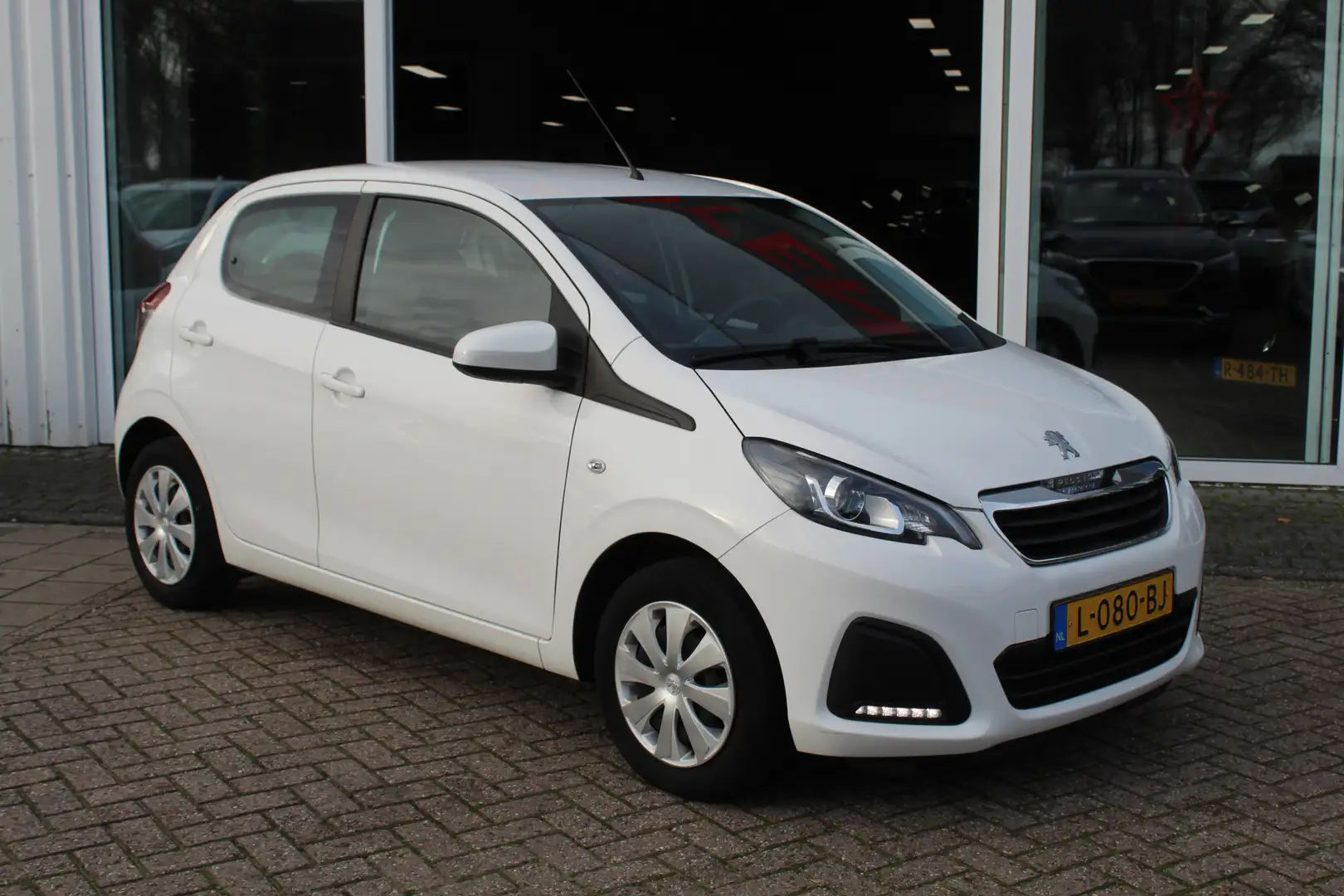 Peugeot 108 1.0 e-VTi Active//Camera//Carplay!! Blanc - 2