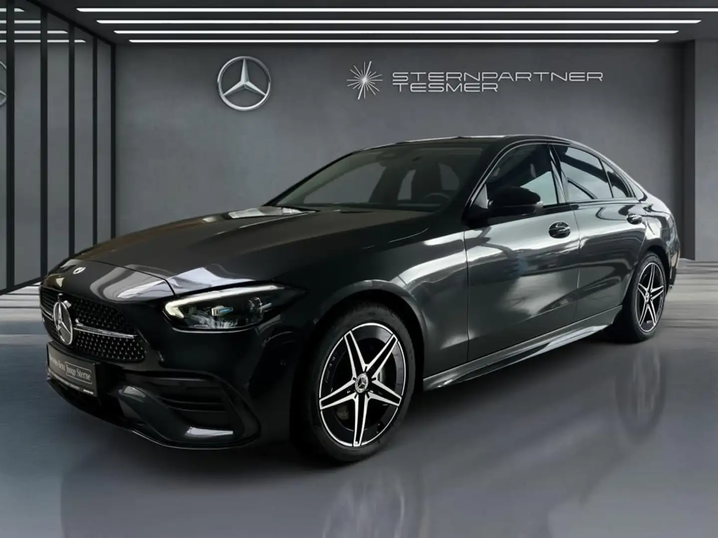 Mercedes-Benz C 300 de AMG Night, DiG.L,KAMERA,AHK,360°,PANO Grau - 1
