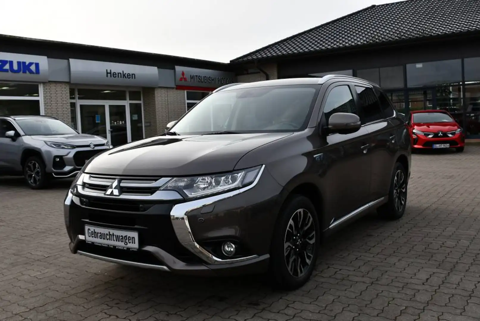 Mitsubishi Outlander Plug-in Hybrid Top Leder - 2