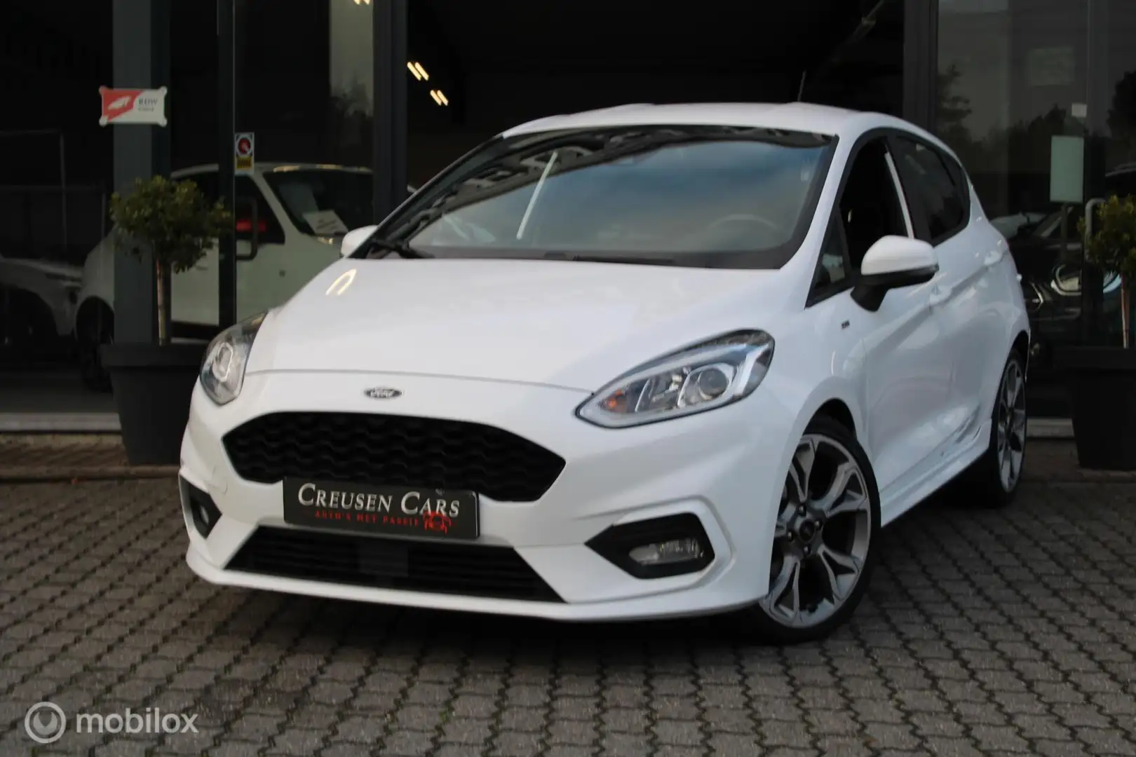 Ford Fiesta 1.0 EcoBoost ST-Line/Navi/Tel/PDC/NAP/ Wit - 2