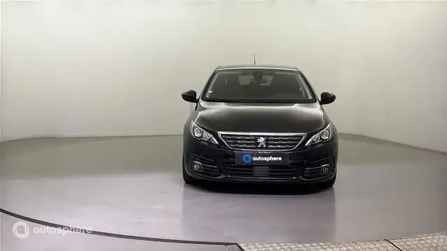 Peugeot 308 view 2