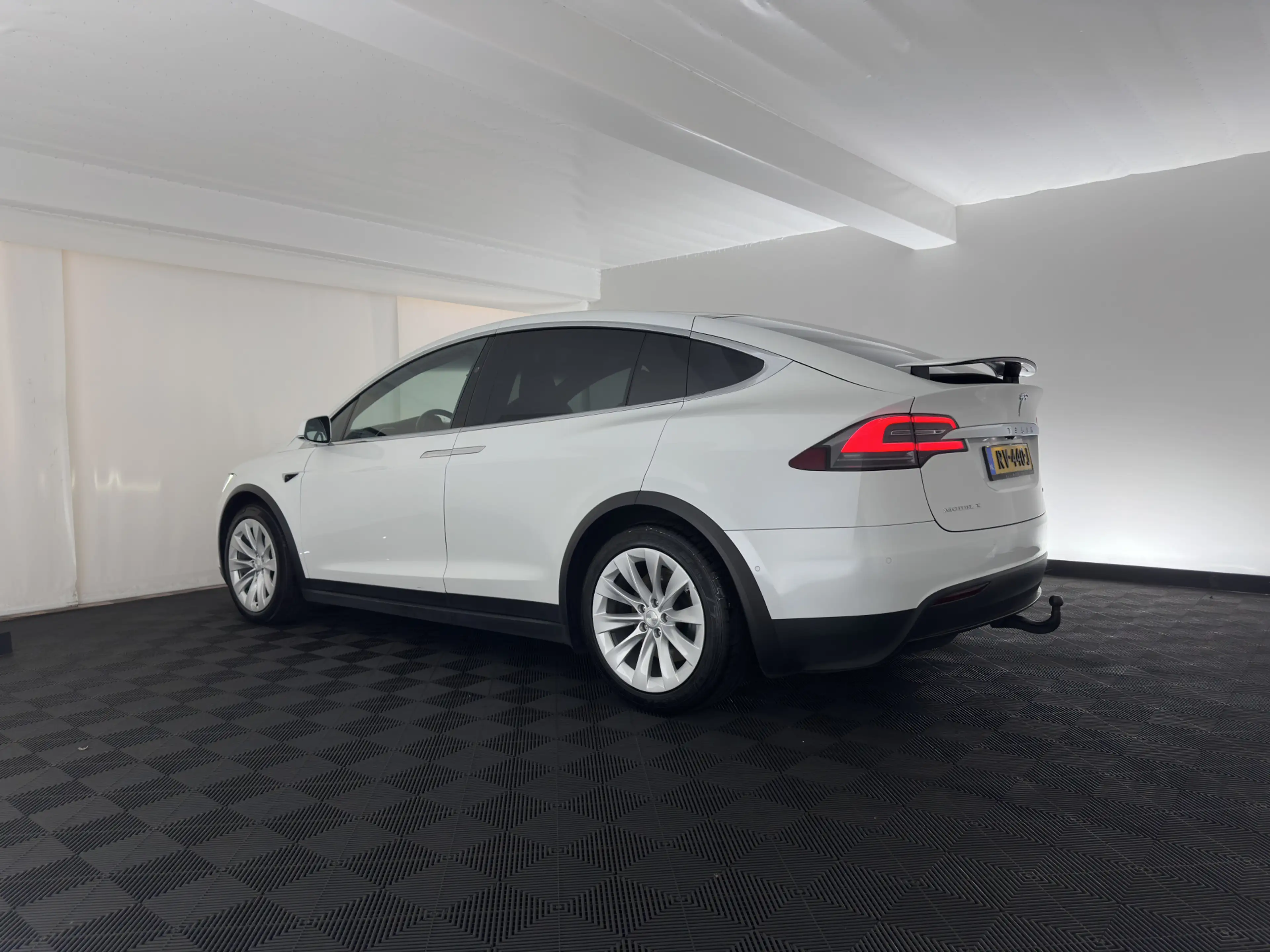 Tesla Model X 100D AWD [ 3-Fase-17kW ] {SoH-88%} Aut. *PANO | LE — photo 4