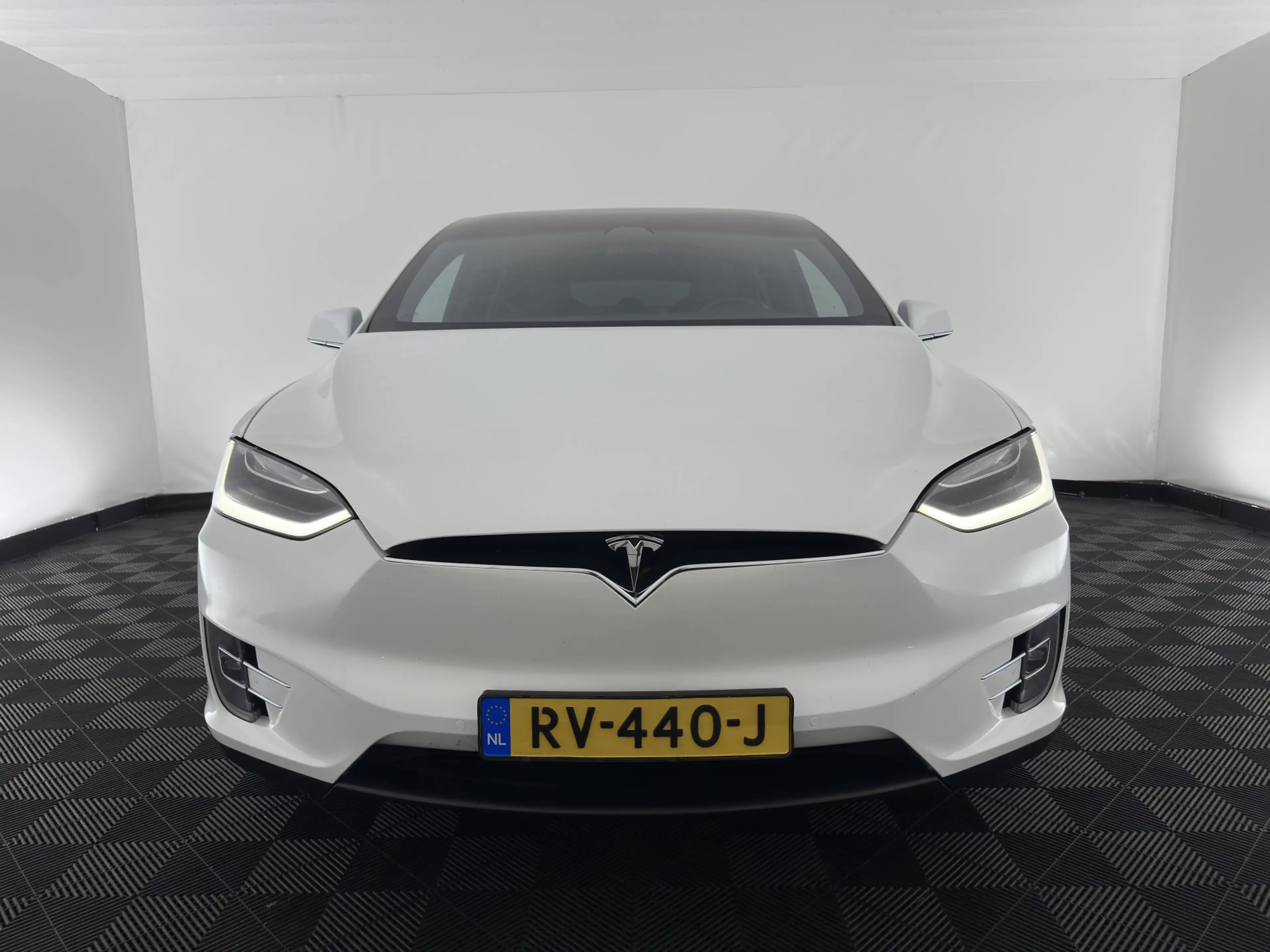 Tesla Model X 100D AWD [ 3-Fase-17kW ] {SoH-88%} Aut. *PANO | LE — photo 2