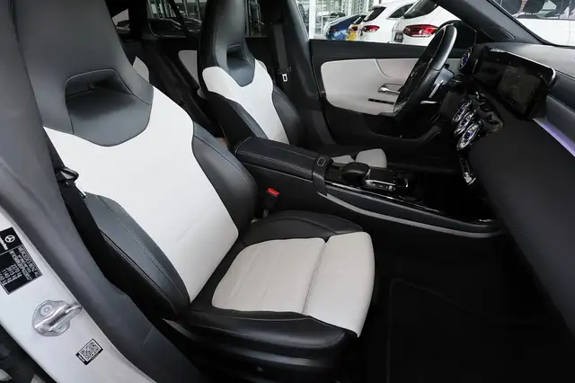 Mercedes-Benz CLA view 6