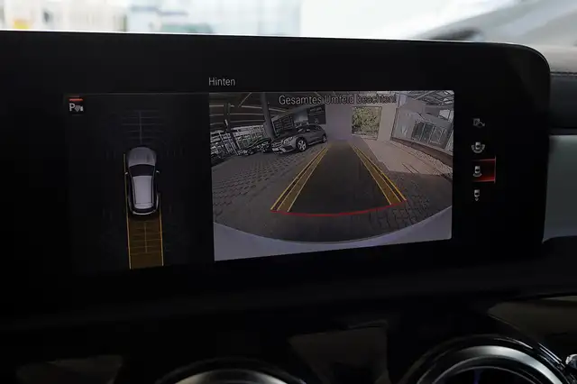 Mercedes-Benz CLA view 13