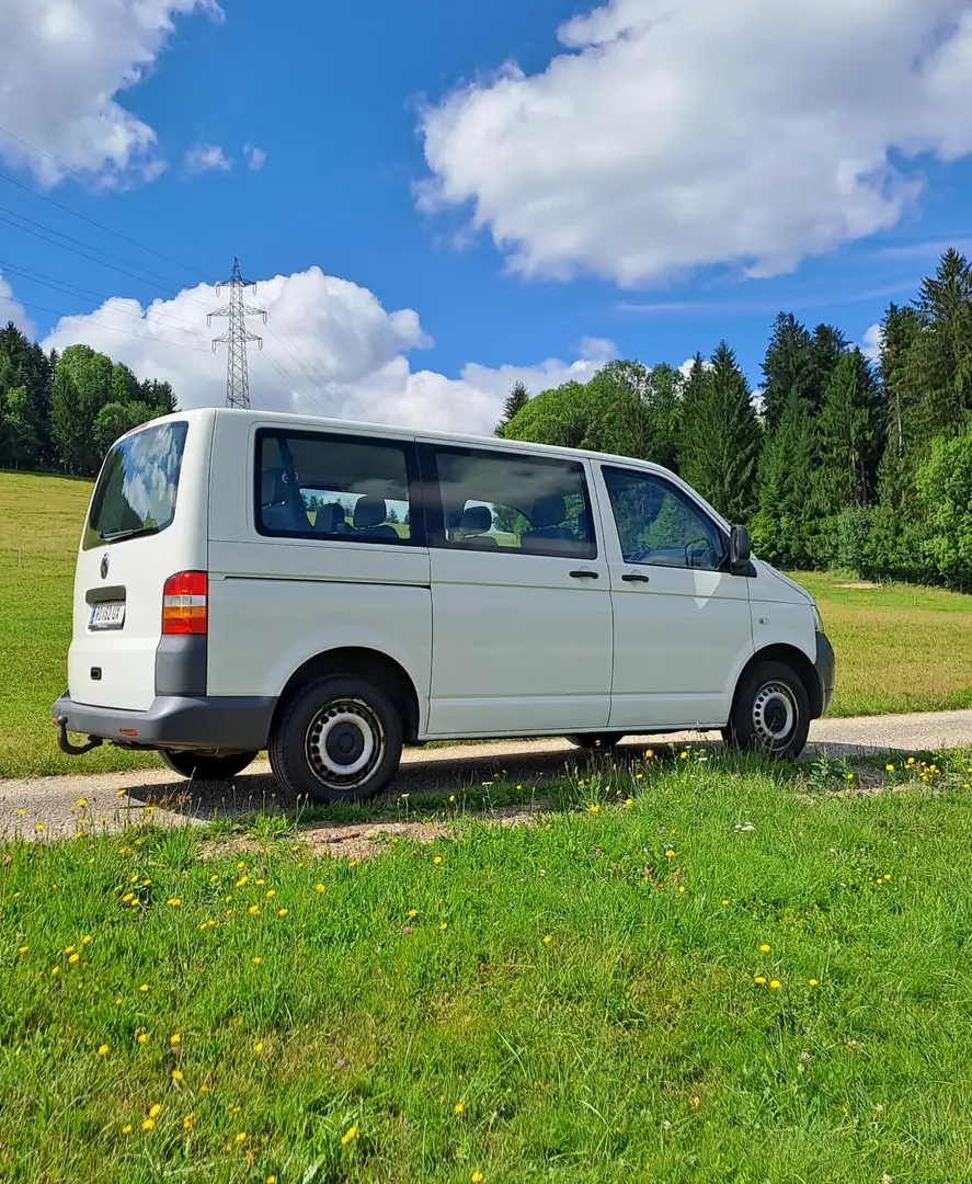 Volkswagen T5 Kombi 1,9 TDI Weiß - 2