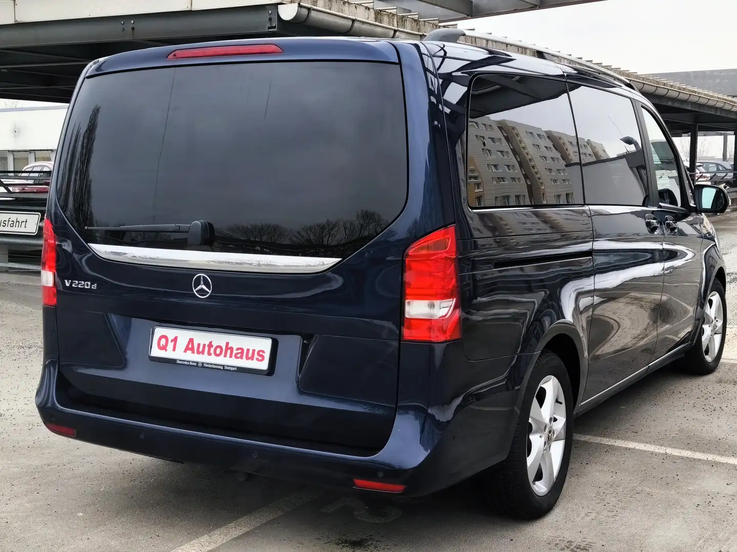 Mercedes-Benz V 220 d lang LIEGEPAKET/2xEL-SCHIEBETÜR/DISTRO/7SITZE Bleu - 2