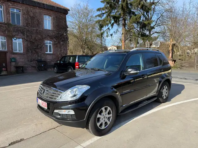 SsangYong Rexton Rexton W Executive 4WD/Automatik/AHK 3.5T/Leder