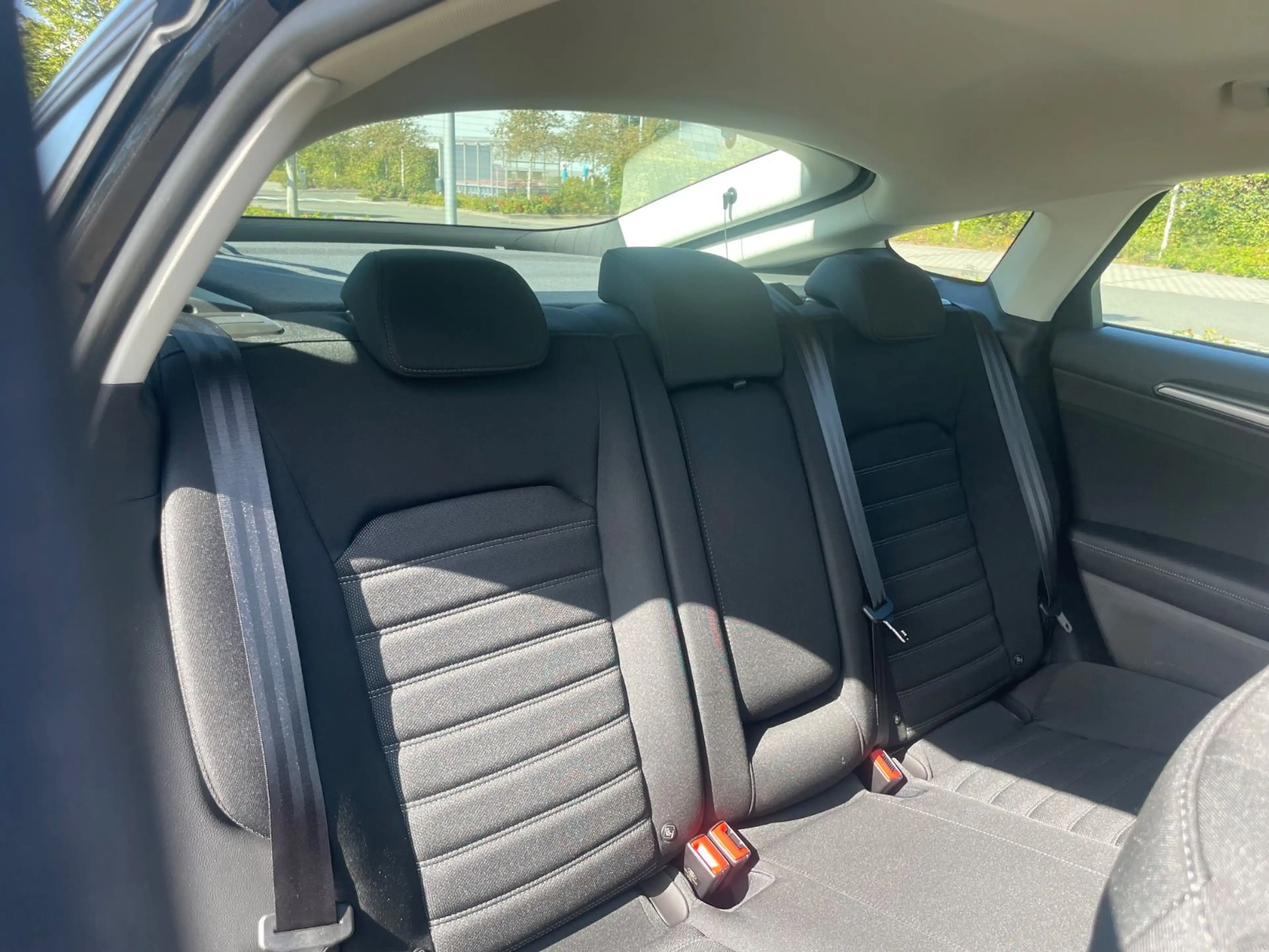 Ford Mondeo Limousine Trend*Tüv+Wartung NEU+Garantie* — photo 14