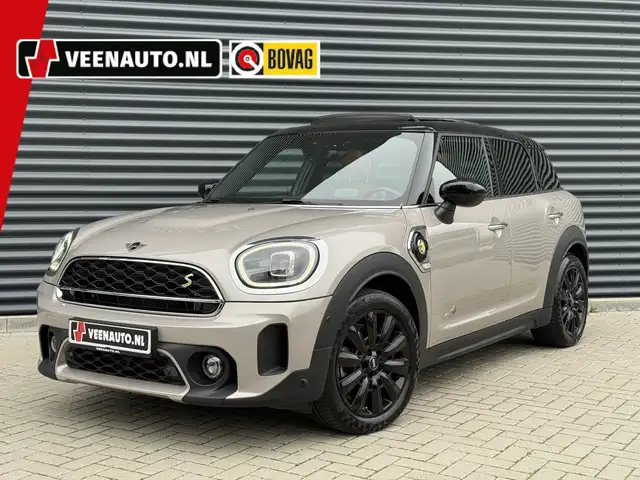 MINI Cooper SE Countryman 2.0 ALL4 Northwood pano/Leder/Camera