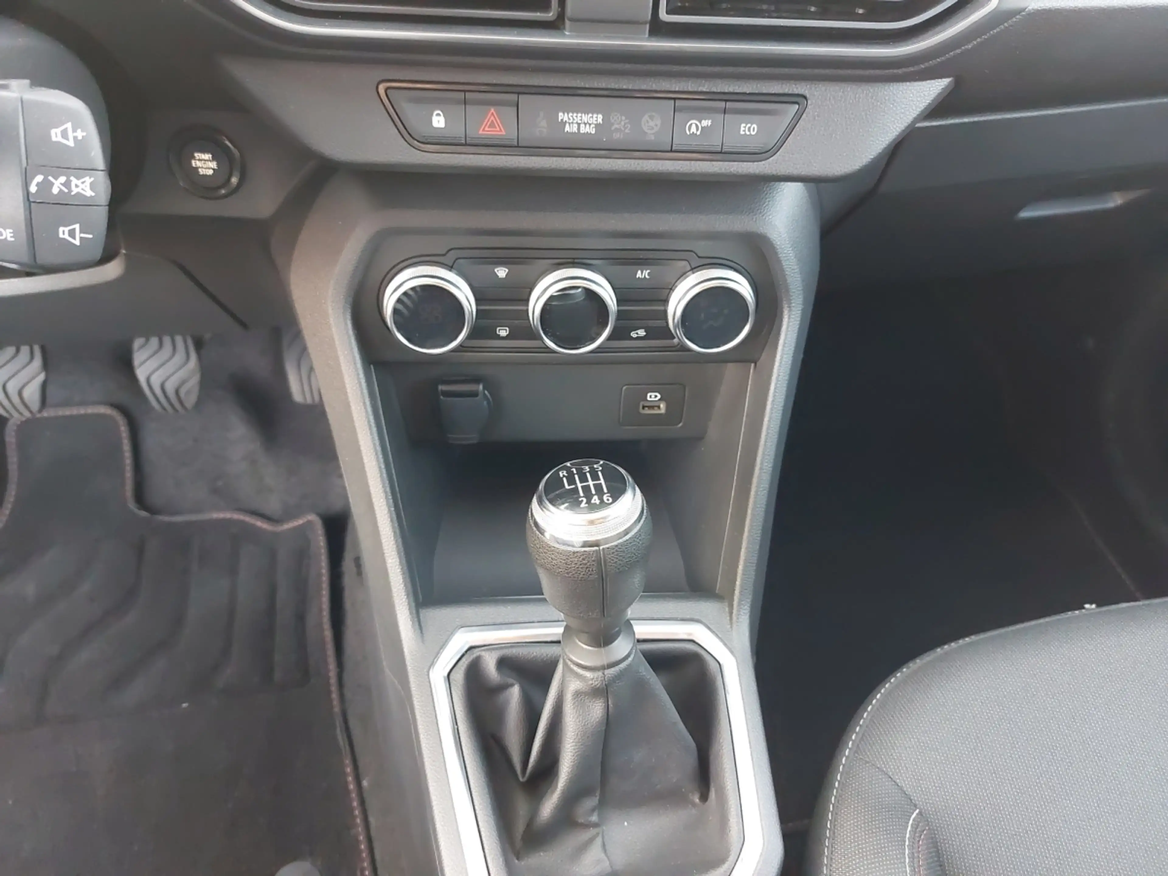 Dacia Jogger Extreme TCe 110 7-Sitzer — photo 9