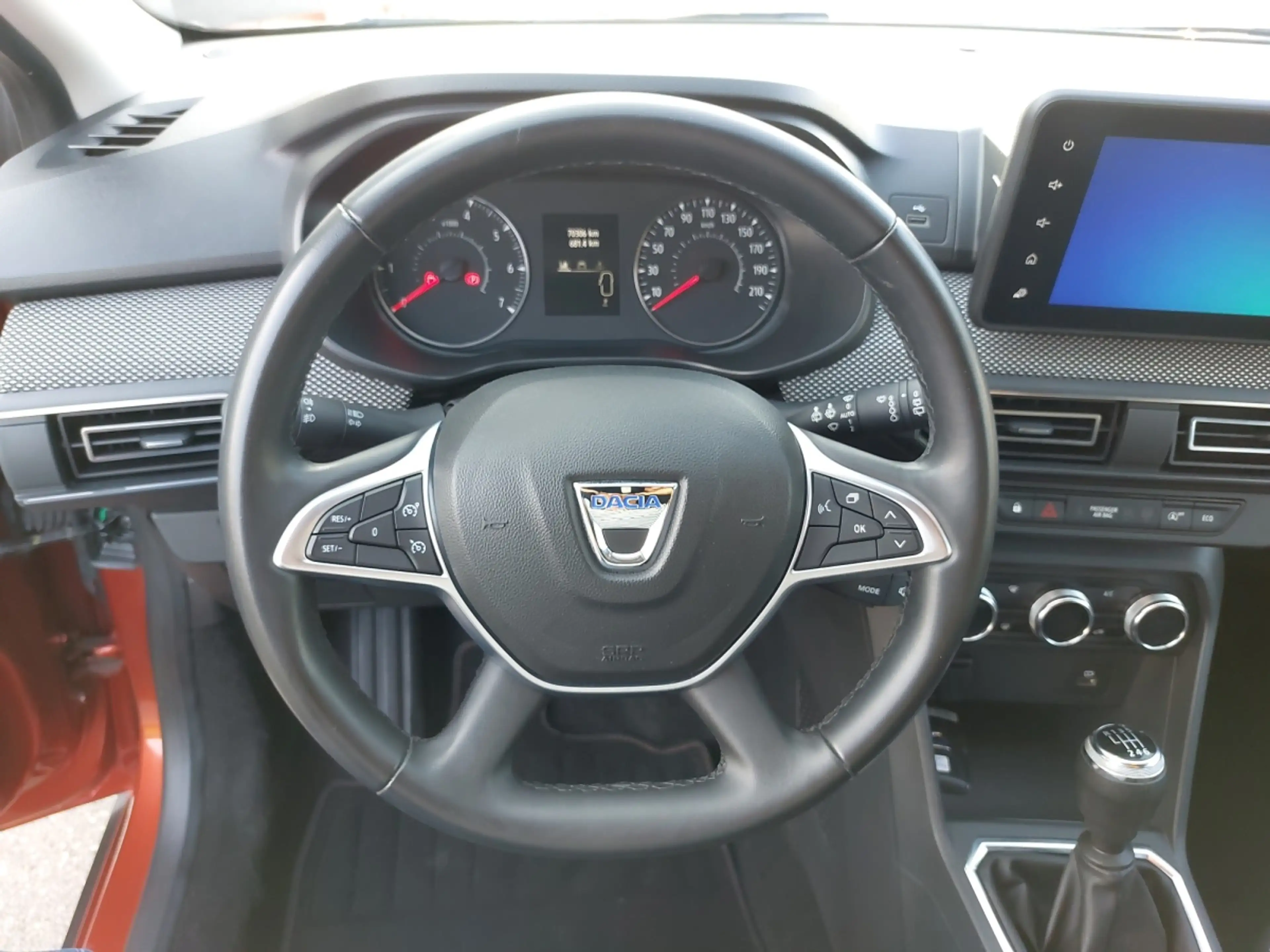 Dacia Jogger Extreme TCe 110 7-Sitzer — photo 13