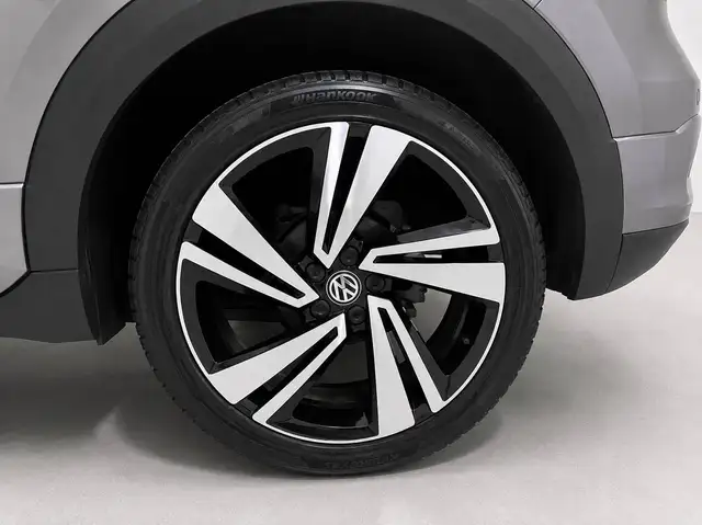 Volkswagen T-Cross view 7