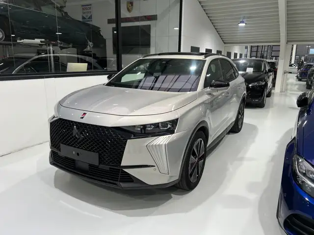 DS Automobiles DS 7 DS 7 PHEV 1.6 E-TENSE Performance Line