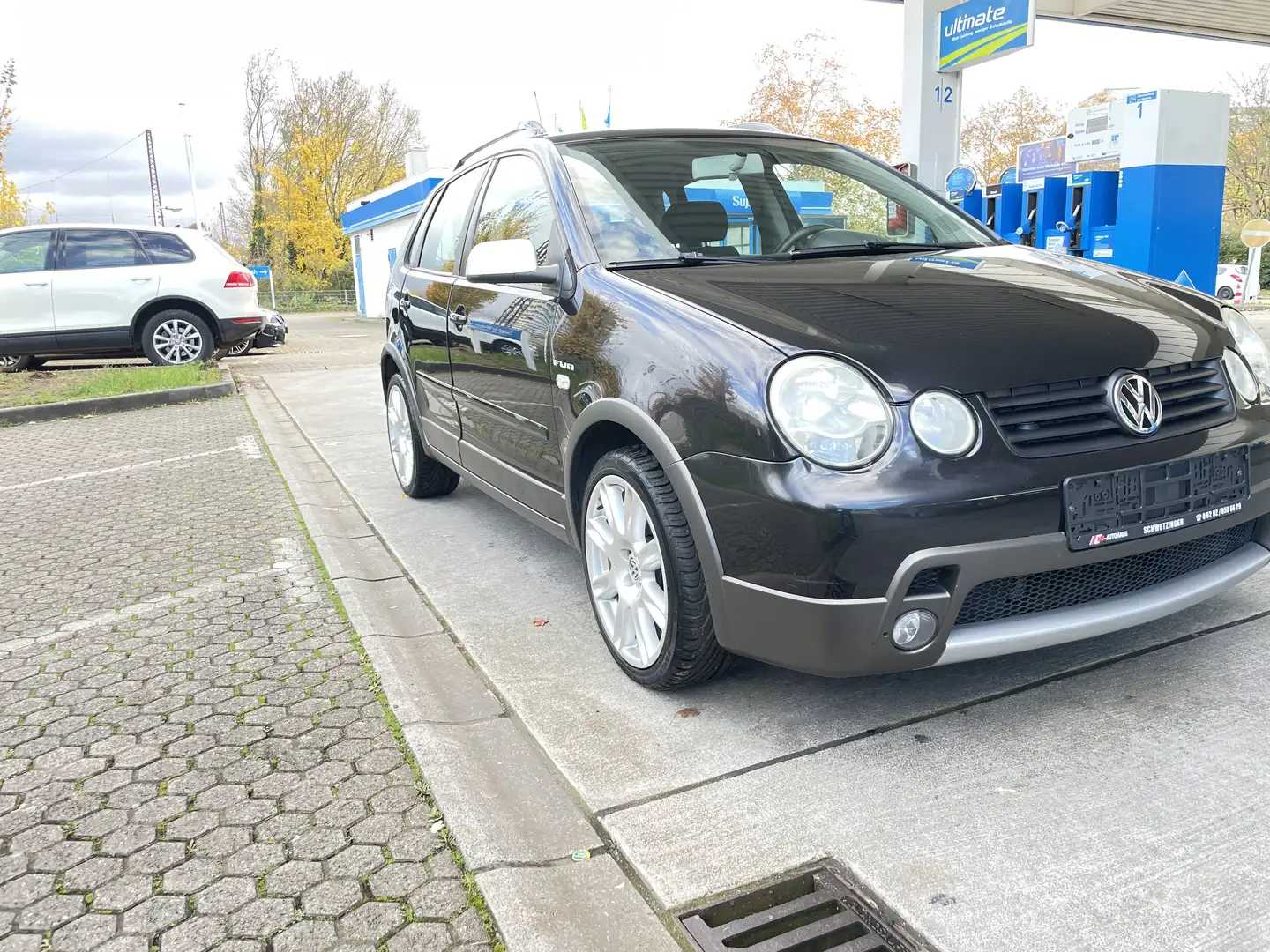 Volkswagen Polo Cross Polo IV  5-Türer 1.2 CrossPolo Schwarz - 1
