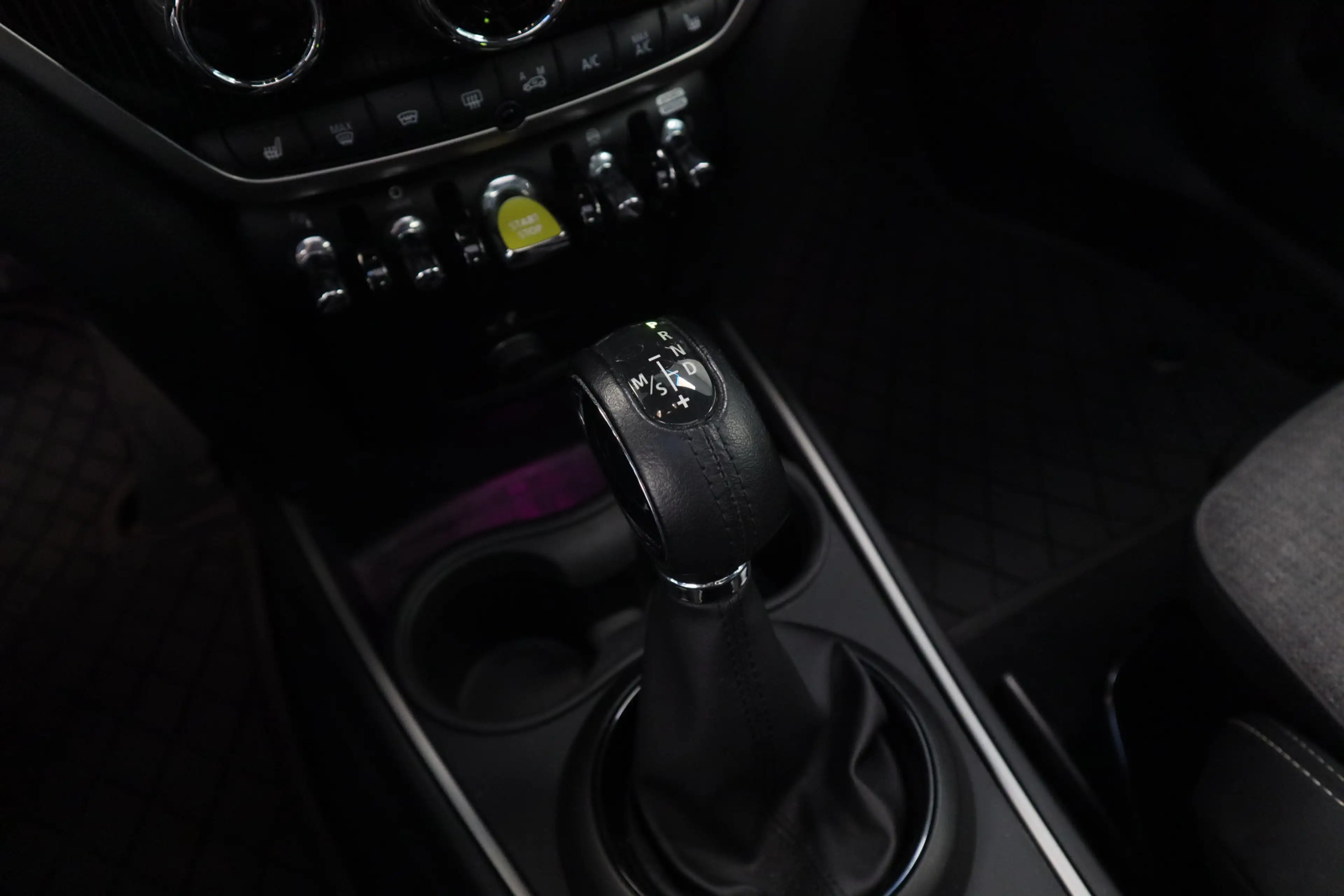 MINI Cooper SE Countryman 1.5 ALL4 ACC PDC Panoramadak — photo 12