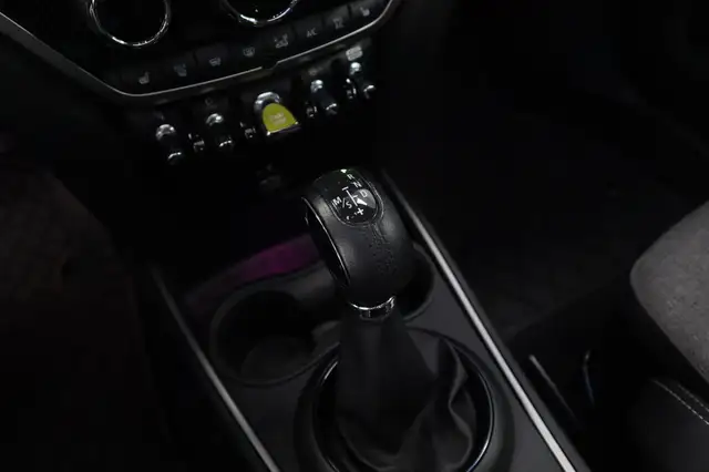 Mini Countryman view 12
