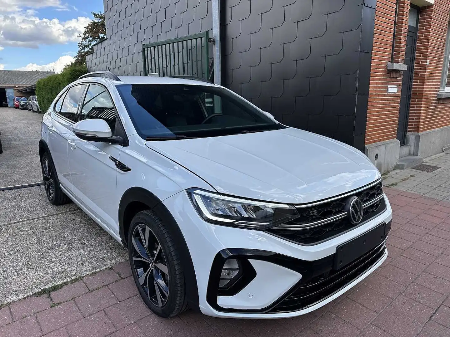 Volkswagen Taigo 1.0 TSI MET 11DKM EDITION R-LINE Blanc - 2