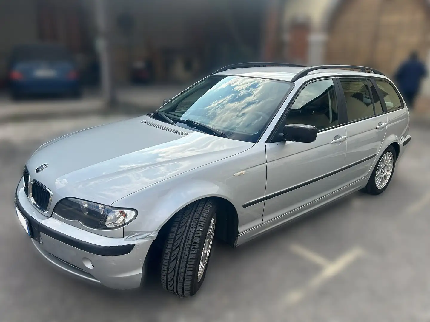 BMW 320 d Touring Eletta 150cv Gris - 1