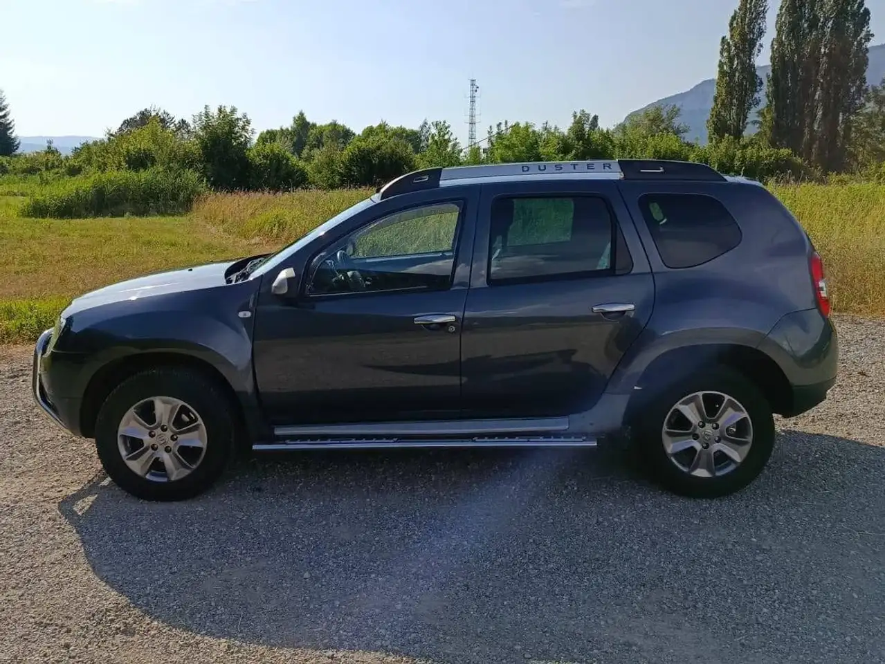 Dacia Duster — photo 8