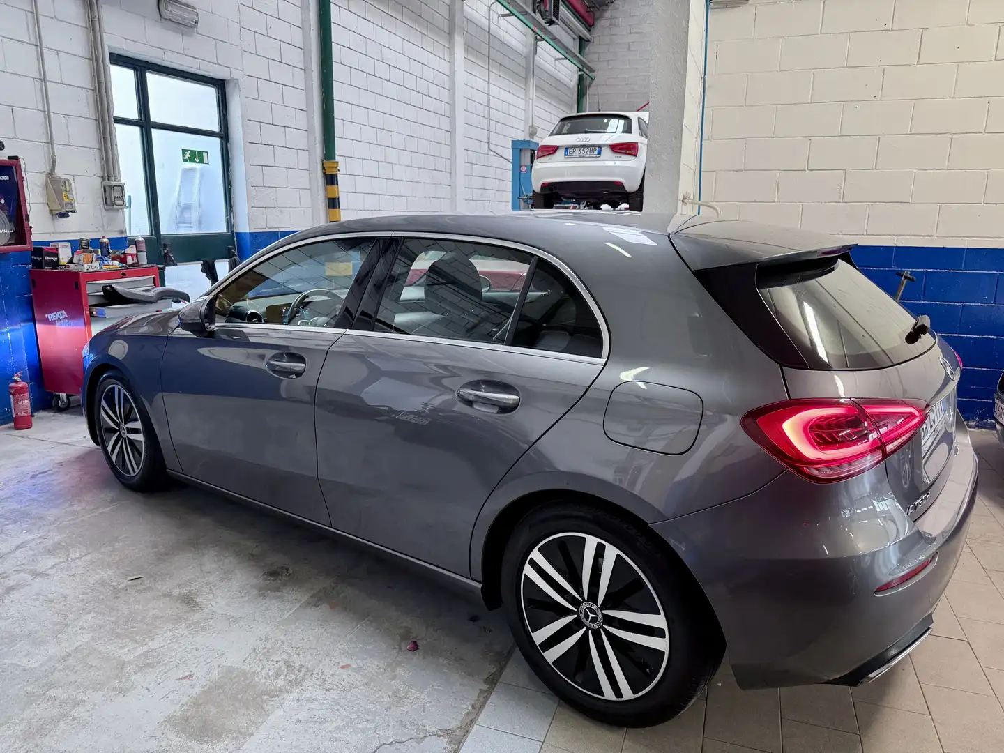 Mercedes-Benz A 160 d premium kw70 - 1