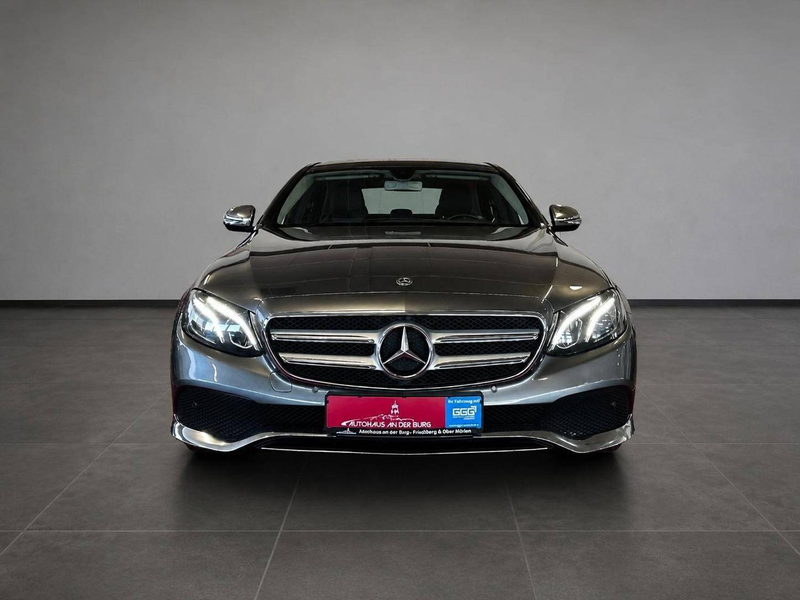 Mercedes-Benz E 200 Limousine Avantgarde //2.Hd/SHgpfl/LED/Navi\\ — photo 2