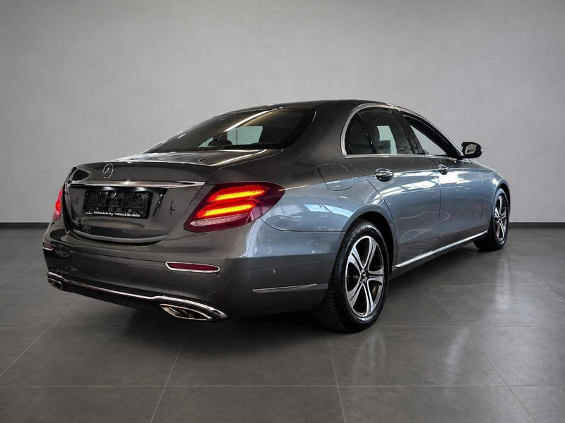 Mercedes-Benz E 200 Limousine Avantgarde //2.Hd/SHgpfl/LED/Navi\\ — photo 8