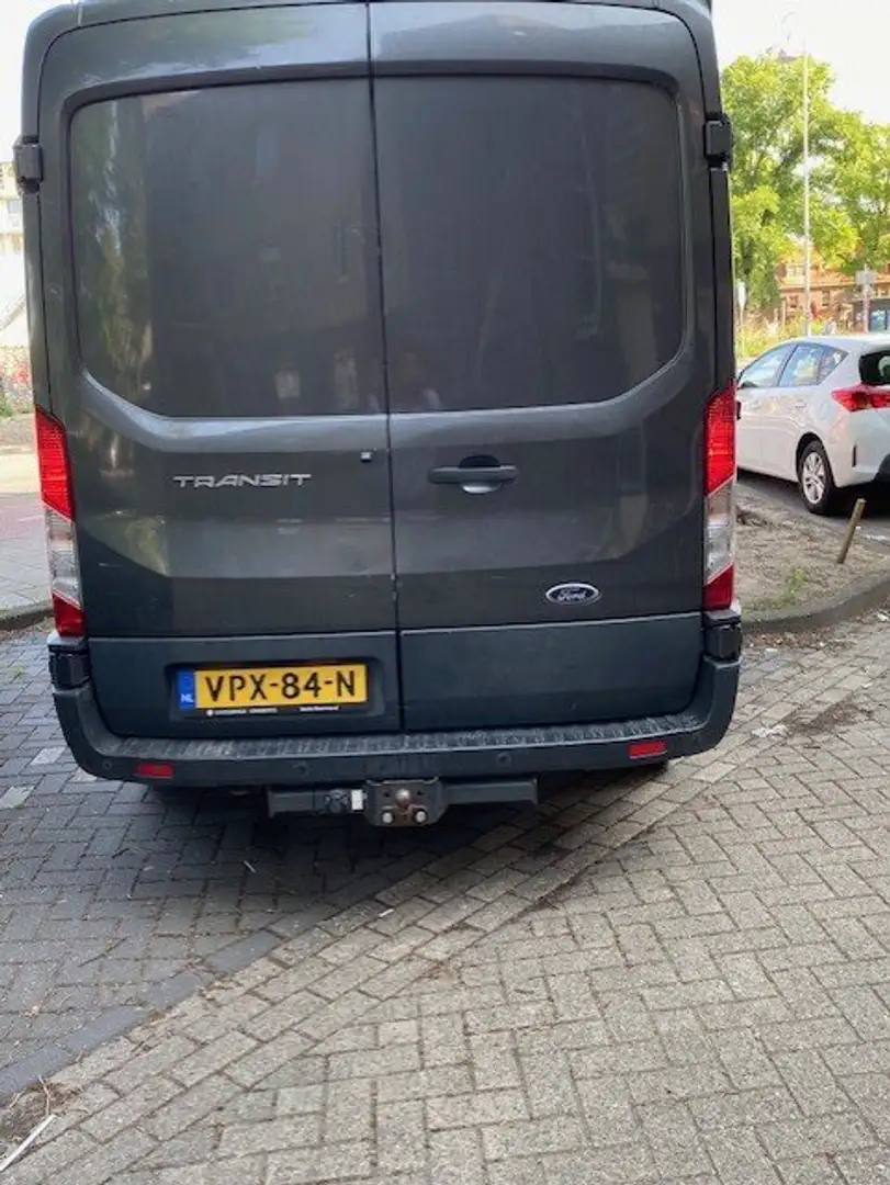 Ford Transit Transit 330 2.0 TDCI L2H2 Tr Grijs - 2
