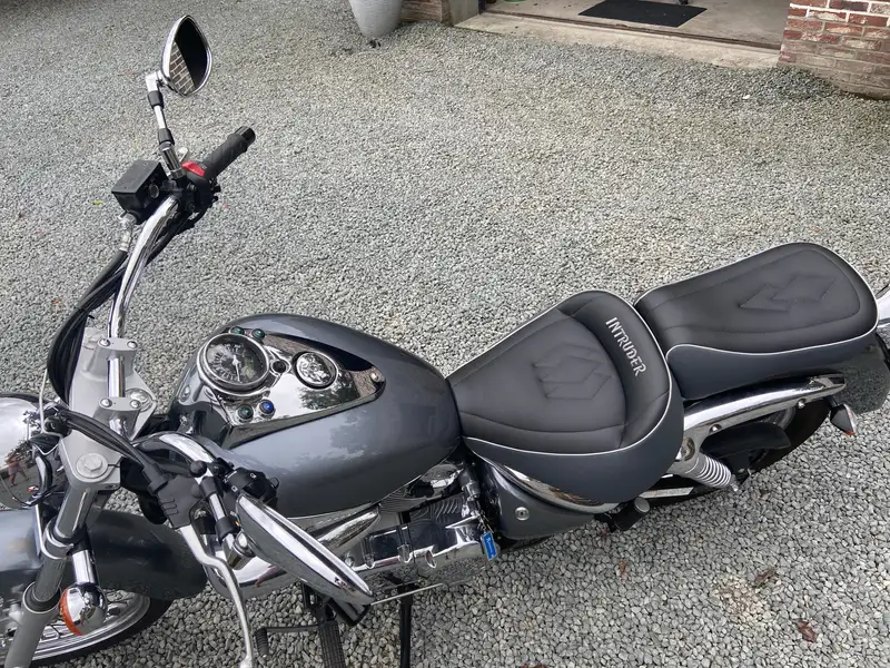 Suzuki VL 250 - foto 3