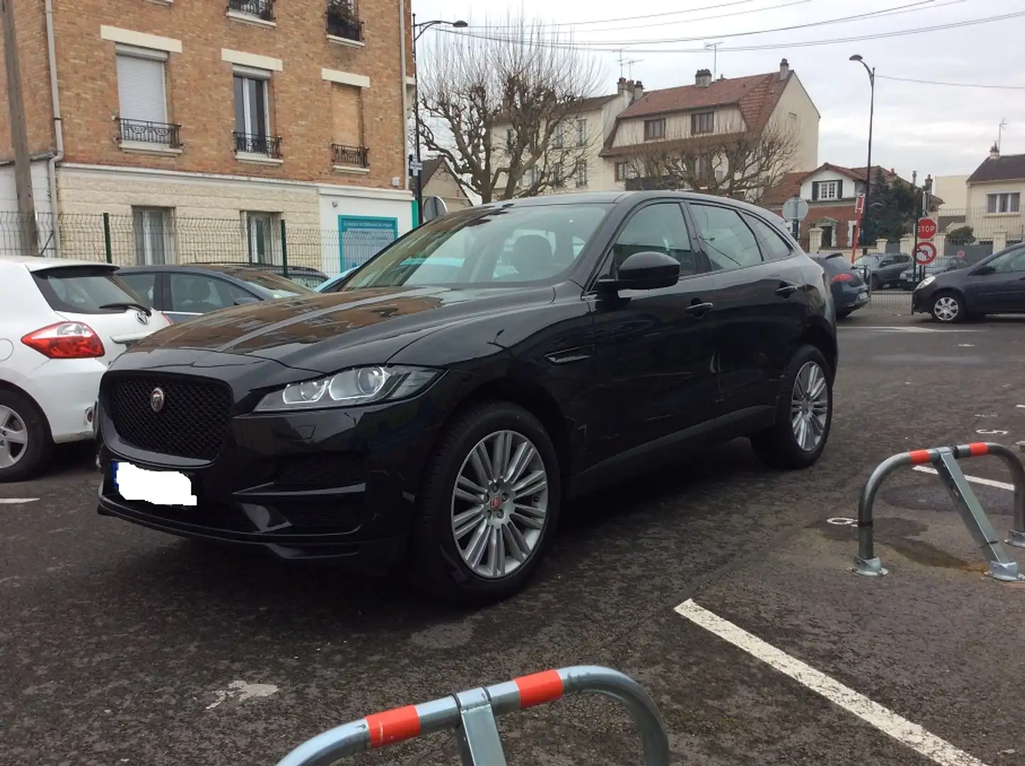 Jaguar F-Pace 2.0D 240ch AWD BVA8 Negro - 1