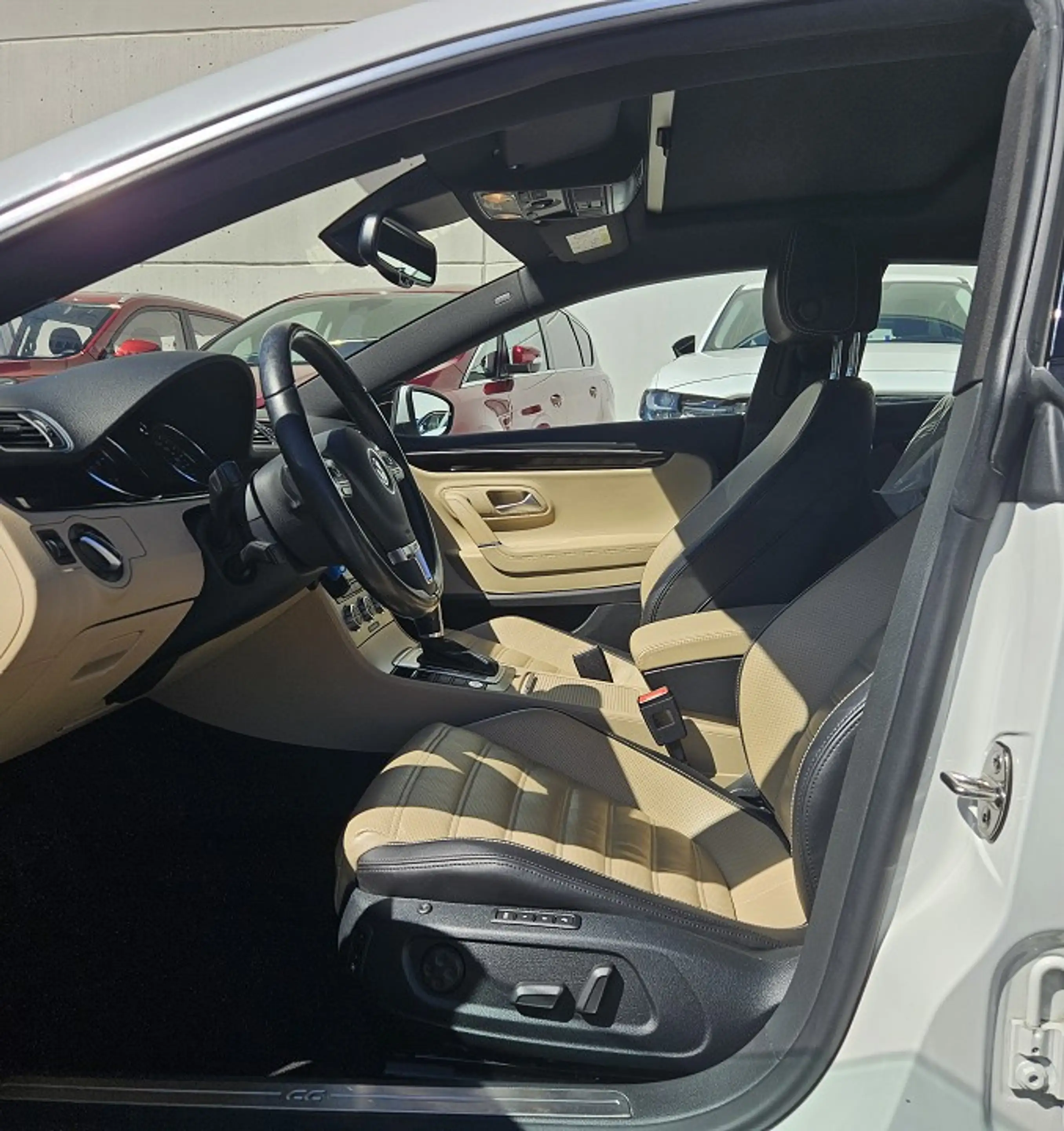 Volkswagen CC 3.6 V6 FSI 4Motion — photo 10