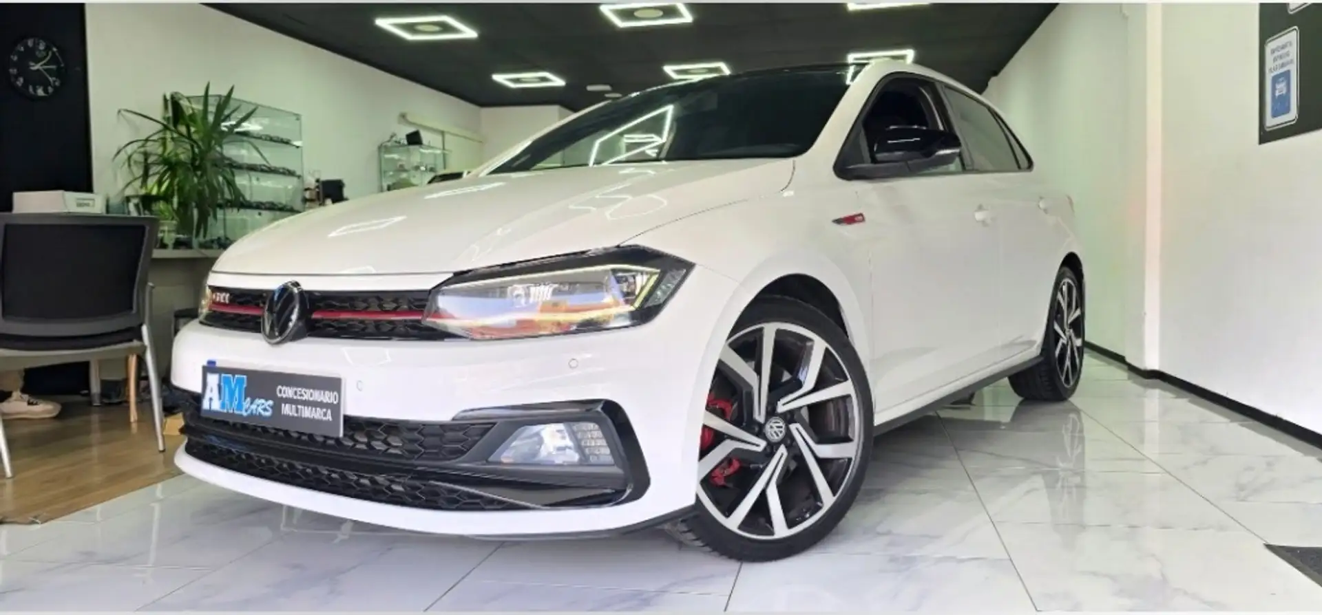 Volkswagen Polo 2.0 TSI GTI DSG Blanco - 2