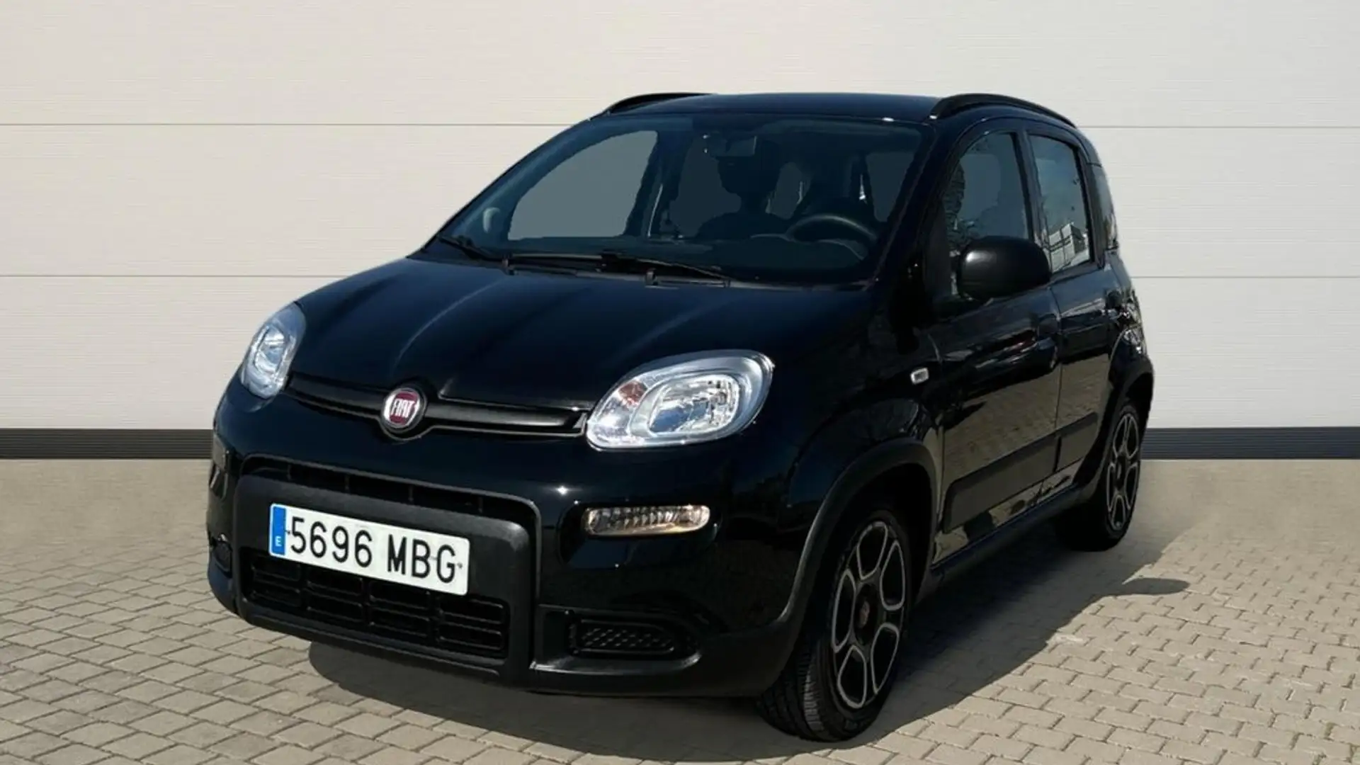 Fiat Panda 1.0 MHEV CITY LIFE 70 5P Negro - 2