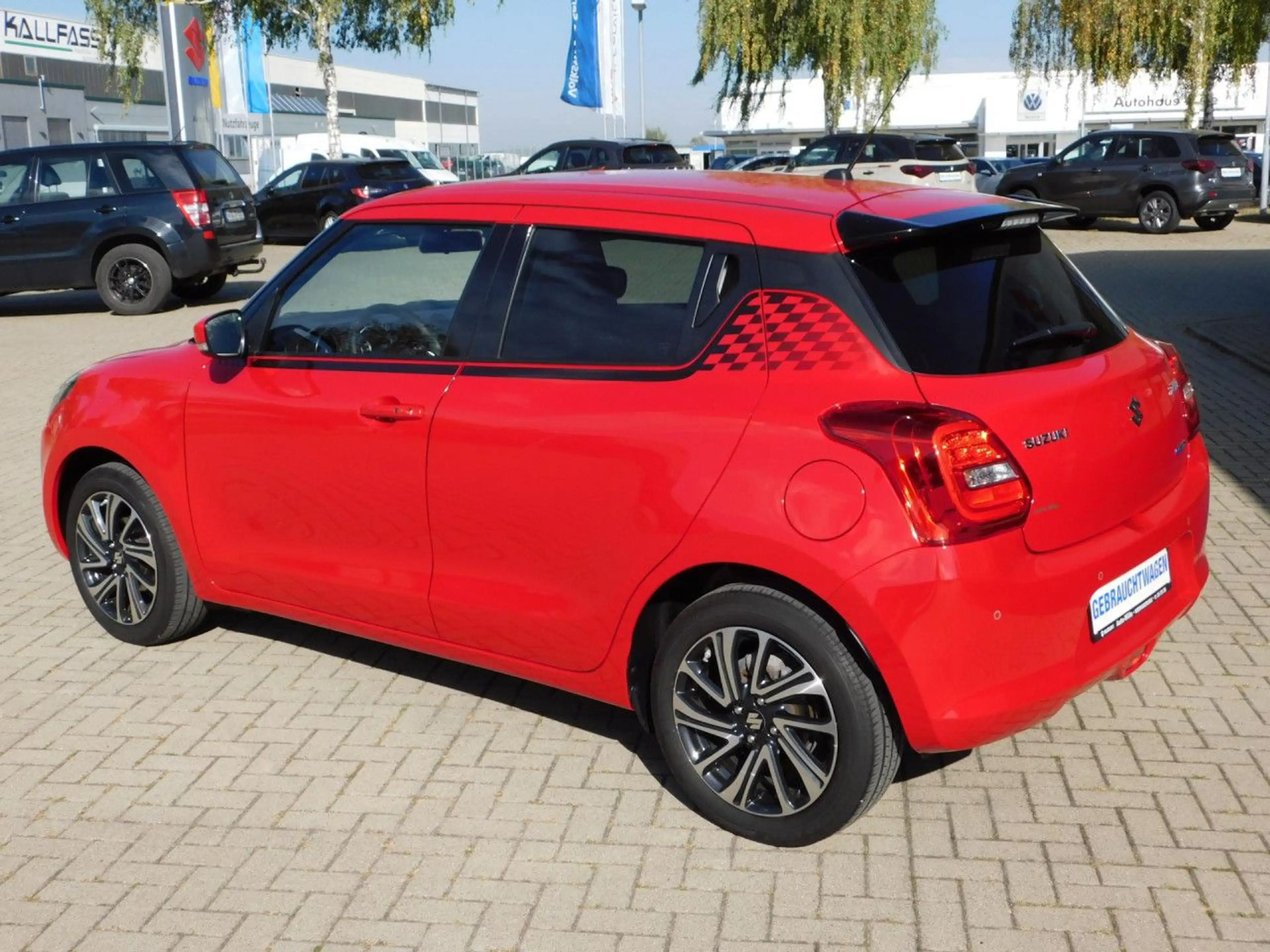 Suzuki Swift 1.2 4x2 Comfort+ Mild-Hybrid Dualjet 5D 5M/T — photo 3