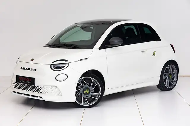 Abarth 500e Scorpionissima