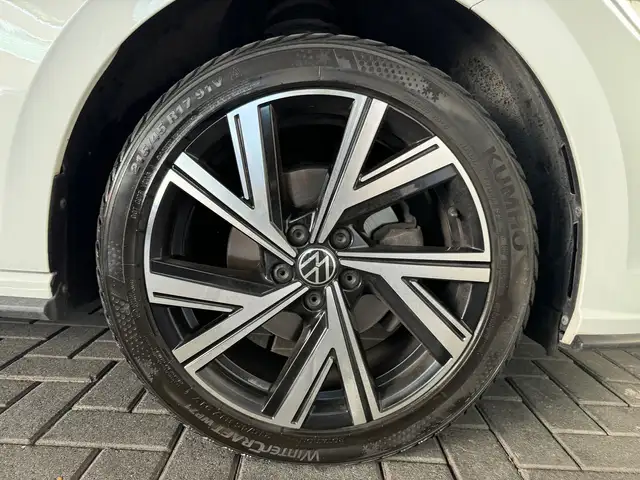 Volkswagen Polo view 24