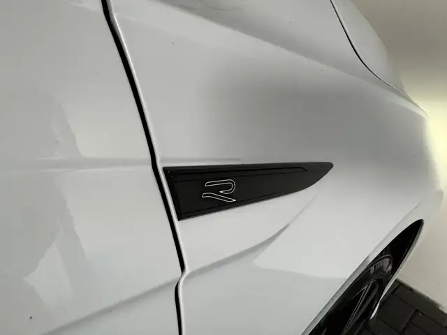 Volkswagen Polo view 25