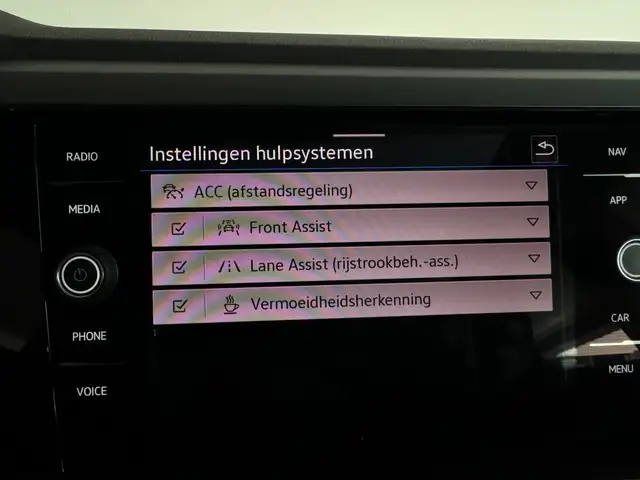 Volkswagen Polo view 17