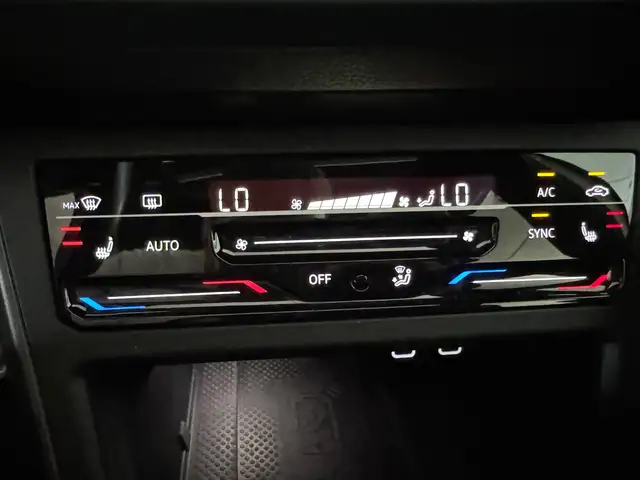 Volkswagen Polo view 14