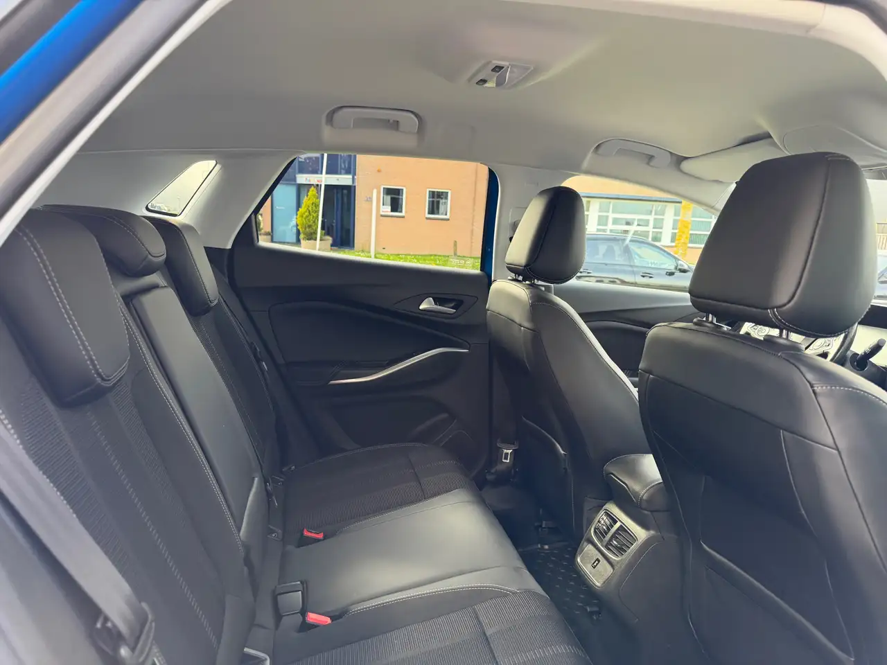 Opel Grandland 1.2 Turbo GS Stuur/Stoelverwarming | Nieuwe Auto 18