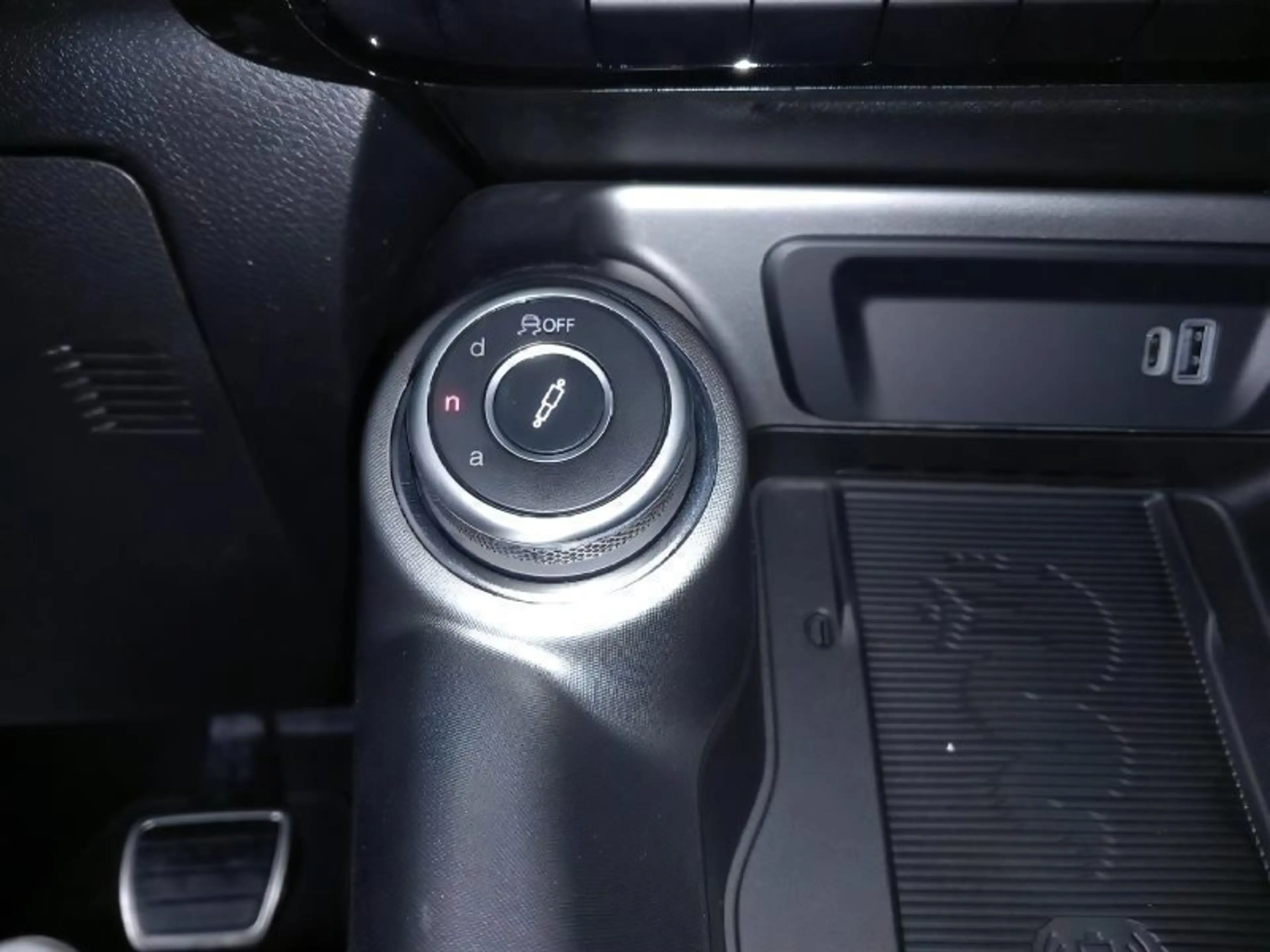 Alfa Romeo Tonale Veloce, Harman Kardon,Schiebedach, 360 — photo 15